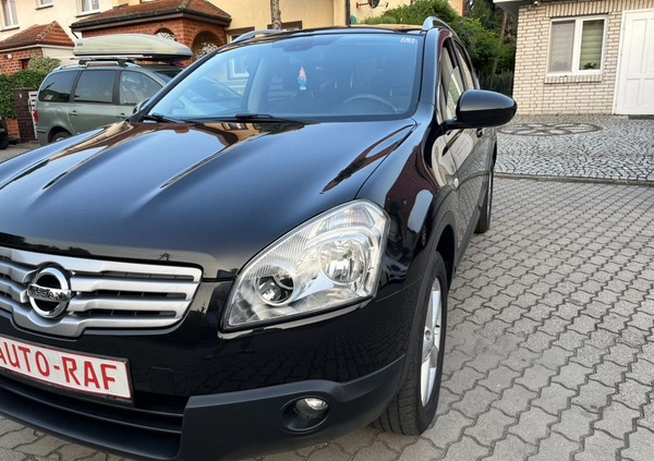 Nissan Qashqai+2 cena 29900 przebieg: 215000, rok produkcji 2009 z Sandomierz małe 232